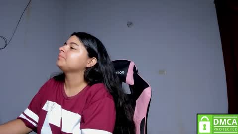 Snapshot of little_shaara chatting on 12/03/25, 09:40 Shaara online show from 12/03/25, 09:40