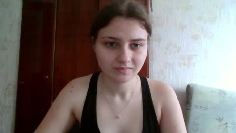 little_shygirl_ online show from 01/30/25, 10:08