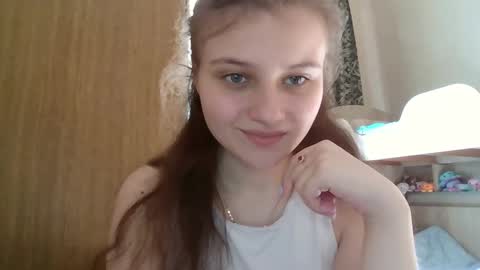 little_shygirl_ online show from 02/25/25, 11:30