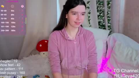 little Teya online show from 09/16/25, 10:27