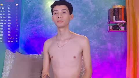 Snapshot of little_twiink chatting on 11/04/25, 03:16 Juan Ferrer online show from 11/04/25, 03:16