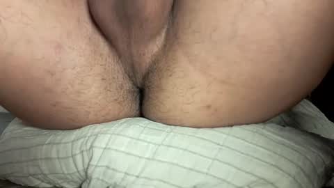 Snapshot of little_universe chatting on 11/04/25, 04:50 Rick online show from 11/04/25, 04:50