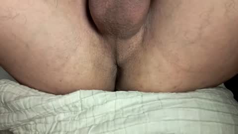 Snapshot of little_universe chatting on 11/28/25, 05:04 Rick online show from 11/28/25, 05:04