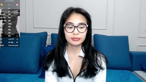 Kwan online show from 02/18/25, 02:06