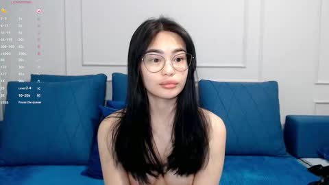 Kwan online show from 03/10/25, 03:09