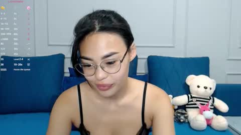 Kwan online show from 09/21/25, 04:41