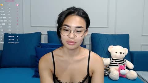 Kwan online show from 09/24/25, 01:25