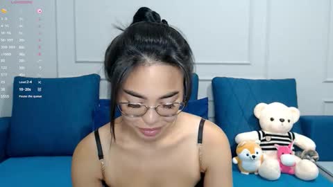 Kwan online show from 09/25/25, 04:54