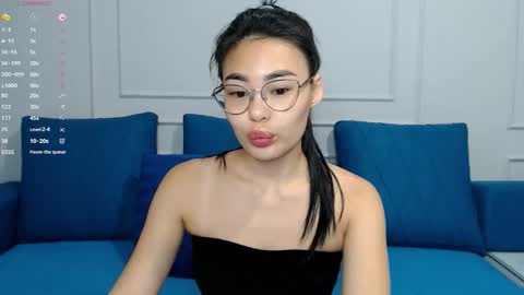 Kwan online show from 10/07/25, 01:30