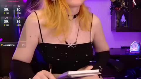 Snapshot of little_witch_sofia chatting on 02/17/26, 07:31 Sofia online show from 02/17/26, 07:31