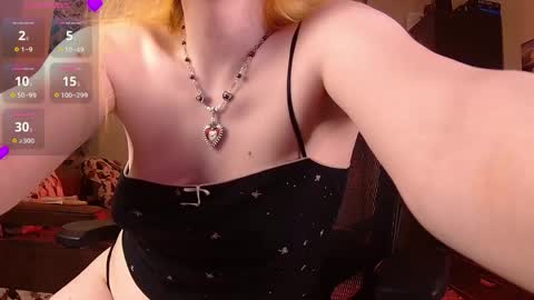 Snapshot of little_witch_sofia chatting on 05/08/26, 07:52 Sofia online show from 05/08/26, 07:52