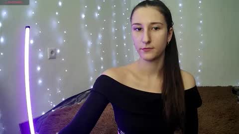 LittleAhWitch online show from 11/07/25, 10:04