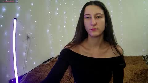 LittleAhWitch online show from 12/23/25, 10:13