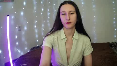 LittleAhWitch online show from 04/07/26, 08:59