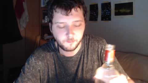 littlealien7 online show from 10/16/25, 05:52