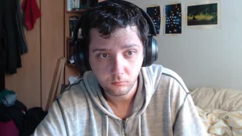 littlealien7 online show from 10/23/25, 06:39