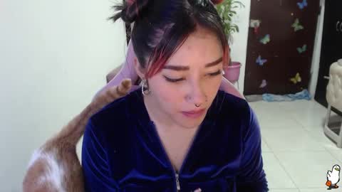 Snapshot of littleangelx_m chatting on 09/28/25, 10:42 Daniela online show from 09/28/25, 10:42