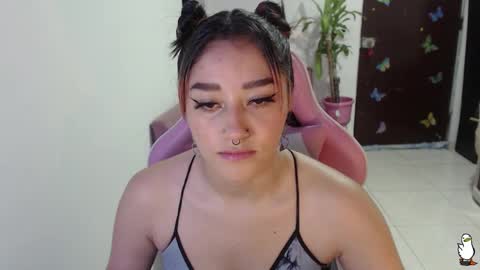 Snapshot of littleangelx_m chatting on 10/14/25, 07:58 Daniela online show from 10/14/25, 07:58