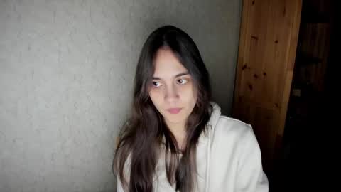 Snapshot of littleashleyy chatting on 11/24/25, 05:34 littleashleyy online show from 11/24/25, 05:34