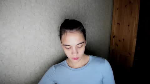 Snapshot of littleashleyy chatting on 11/29/25, 01:47 littleashleyy online show from 11/29/25, 01:47