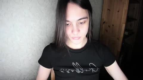 Snapshot of littleashleyy chatting on 12/13/25, 07:53 littleashleyy online show from 12/13/25, 07:53