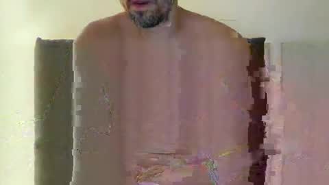 Snapshot of littlebigrabbit chatting on 10/19/25, 09:37 LittleBigRabbit online show from 10/19/25, 09:37