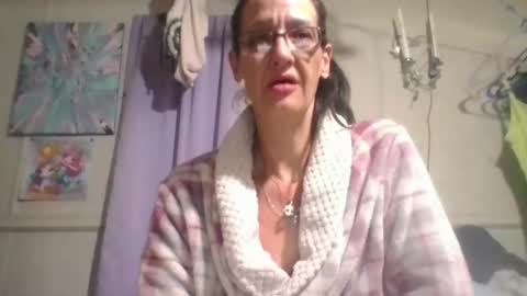 Snapshot of littlebigsquirt7945 chatting on 10/30/25, 03:52 Sady Jayne online show from 10/30/25, 03:52