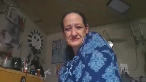 Snapshot of littlebigsquirt7945 chatting on 11/26/25, 04:35 Sady Jayne online show from 11/26/25, 04:35
