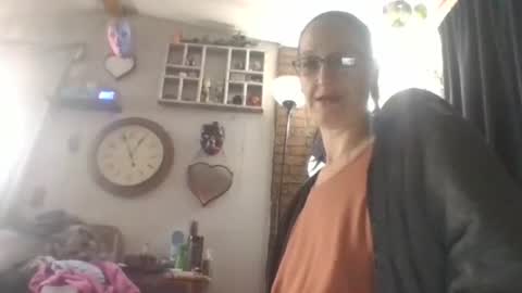 Snapshot of littlebigsquirt7945 chatting on 12/05/25, 06:00 Sady Jayne online show from 12/05/25, 06:00