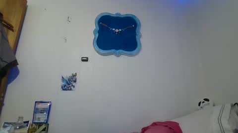 Snapshot of littlebigsquirt7945 chatting on 06/09/26, 02:17 Sady Jayne online show from 06/09/26, 02:17