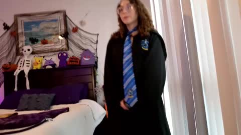 littledeathtrap online show from 10/03/25, 10:29