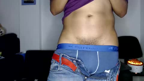 Snapshot of littledicklatin chatting on 03/06/25, 04:30 Manu online show from 03/06/25, 04:30