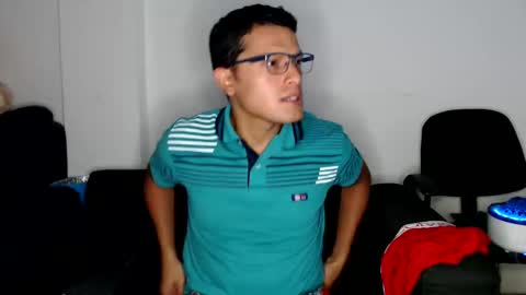 Manu online show from 03/09/25, 03:22