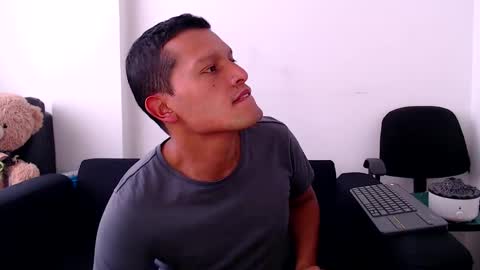 Manu online show from 09/23/25, 08:34