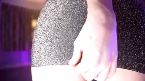 Emily Hill online show from 12/31/24, 09:28