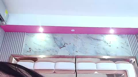 Snapshot of littlee_emilyy_ chatting on 02/27/25, 09:22 Emily  online show from 02/27/25, 09:22