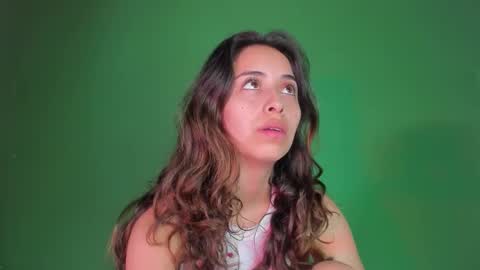 littlee_emma_ online show from 09/21/25, 03:30