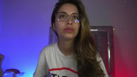 littlee_emma_ online show from 07/03/26, 01:34