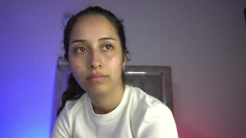 littlee_emma_ online show from 07/21/26, 11:40