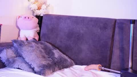 Sophie online show from 04/28/26, 02:27