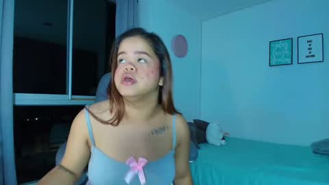 Sophie online show from 01/03/25, 12:00