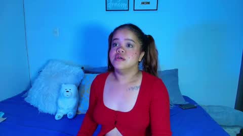 Sophie online show from 01/28/25, 03:15