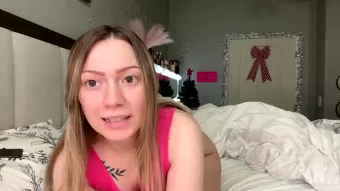 LittleMomma online show from 01/06/25, 12:57