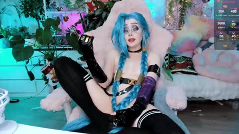Snapshot of littleflufflepuff chatting on 01/07/25, 09:14 Riza Riri Puff online show from 01/07/25, 09:14