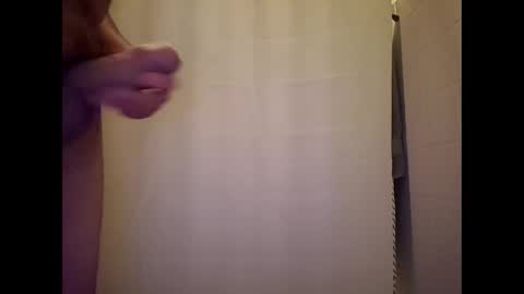 littleguyy888 online show from 10/23/25, 12:04