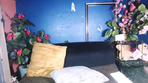 Snapshot of littleindianmilf chatting on 03/11/26, 09:26 littleindianmilf online show from 03/11/26, 09:26