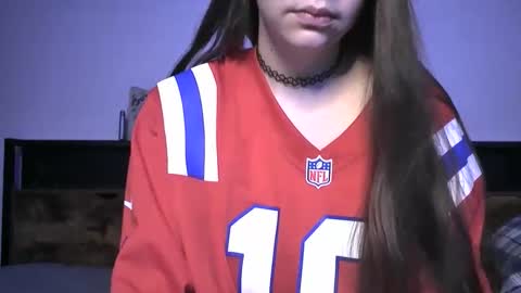 Snapshot of littlejessielov chatting on 12/22/25, 07:27 Jessie online show from 12/22/25, 07:27