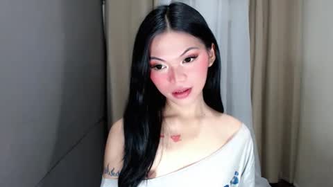 Snapshot of littlelace_ chatting on 03/15/26, 10:32 littlelace_ online show from 03/15/26, 10:32