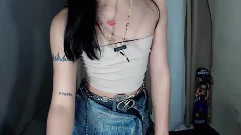 Snapshot of littlelace_ chatting on 04/06/26, 04:46 littlelace_ online show from 04/06/26, 04:46