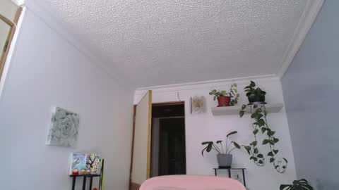 Laksmi online show from 05/19/26, 10:27